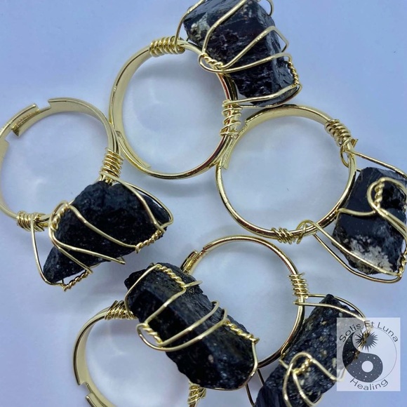 18K Gold Plated Obsidian Adjustable Ring - Picture 3 of 4